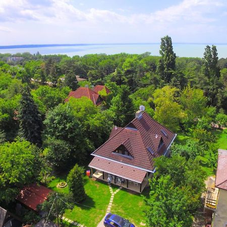 Biker Holiday Home วาลาโตนาคารัทยา ภายนอก รูปภาพ