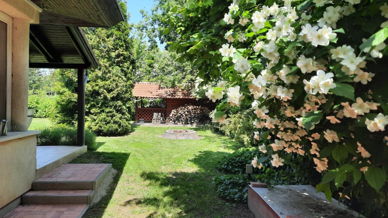 Biker Holiday Home วาลาโตนาคารัทยา ภายนอก รูปภาพ